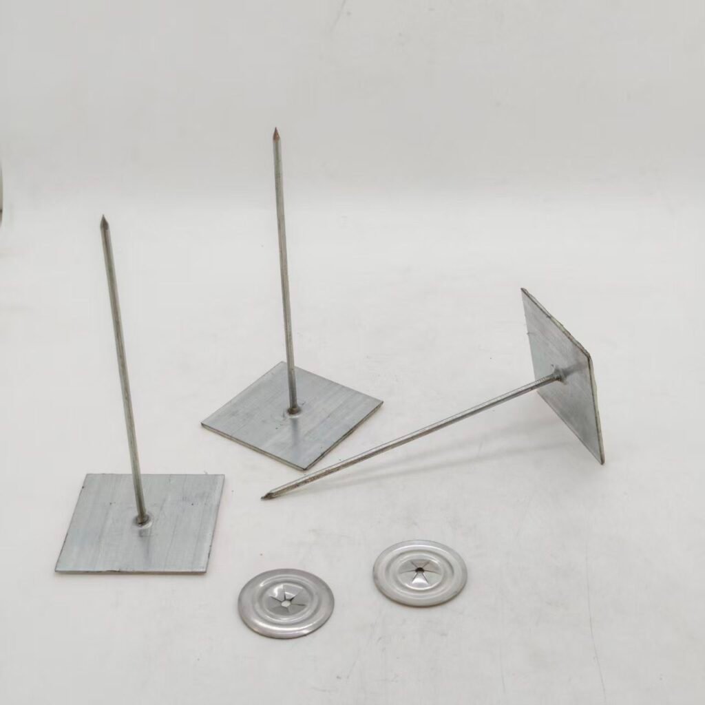 Self-adhesive insulation pins with square bases and two round self-locking washers